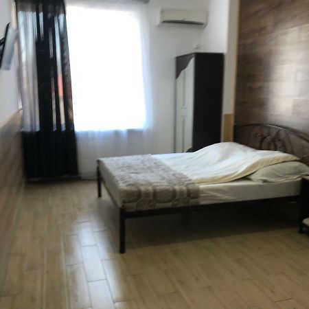 Apartments On Panteleimonovskaya โอเดสซา ภายนอก รูปภาพ