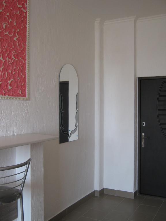 Apartments On Panteleimonovskaya โอเดสซา ภายนอก รูปภาพ