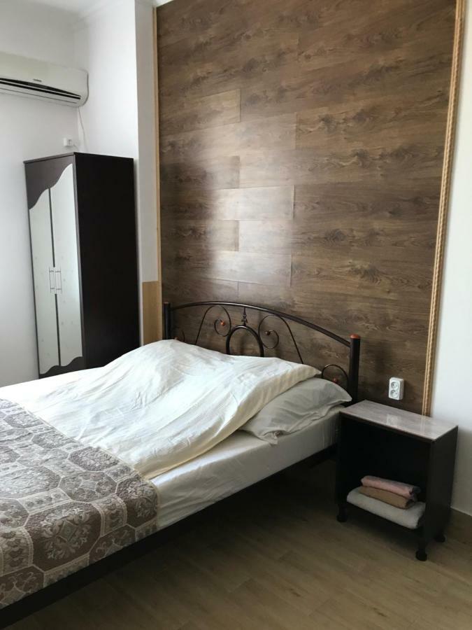 Apartments On Panteleimonovskaya โอเดสซา ภายนอก รูปภาพ